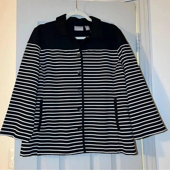 Chico’s Striped Black & White Jacket, Size Large 2 – Like New - Picture 1 of 3